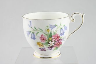 Sell Queen Anne Old Country Spray Teacup 2 Gold rings around foot 3 1/4" x 2 7/8"