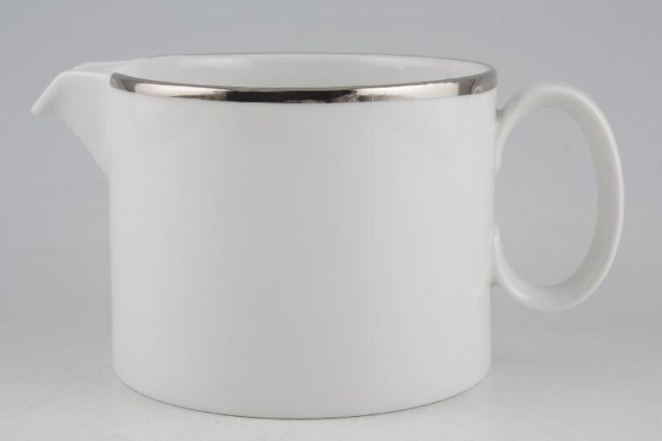 Thomas Medaillon Platinum Band - White with Thick Silver Line Gravy Jug