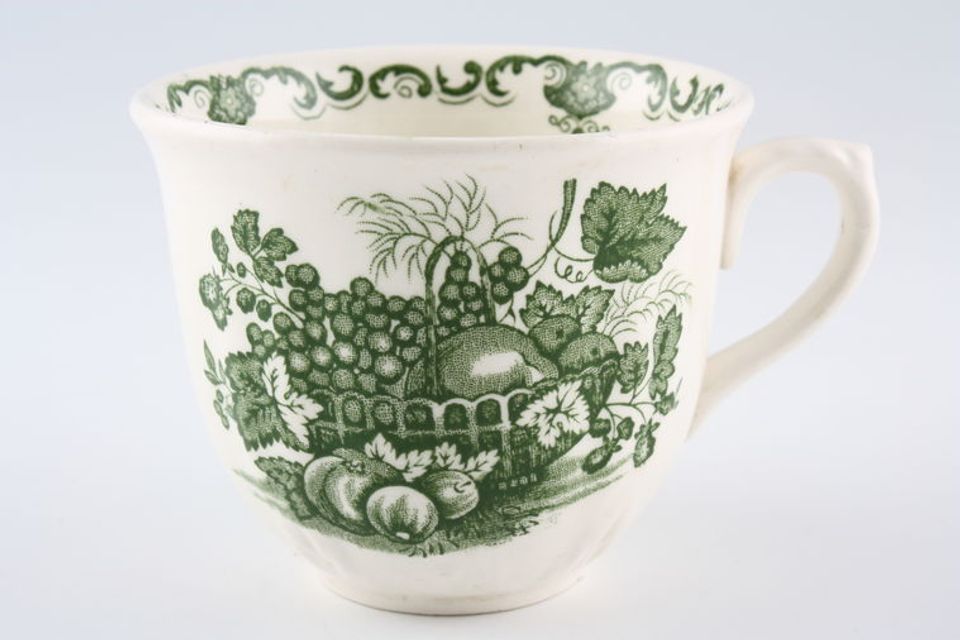 Masons Fruit Basket - Green Teacup Leaf Embossed at the bottom 3 1/2" x 2 7/8"
