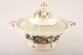 Masons Paynsley - Green Vegetable Tureen with Lid Some slight variation on floral pattern