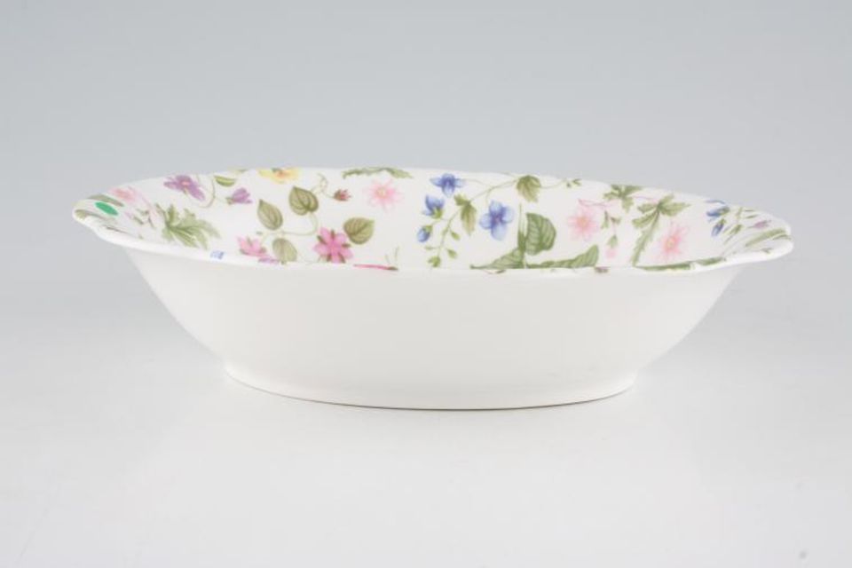Queens Country Meadow Vegetable Dish (Open) 9 1/4"