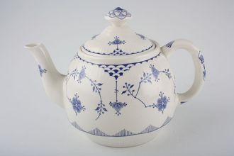 Furnivals Denmark - Blue Teapot 2pt
