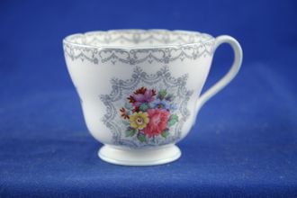 Shelley Crochet Teacup Footed 3 1/4" x 2 5/8"