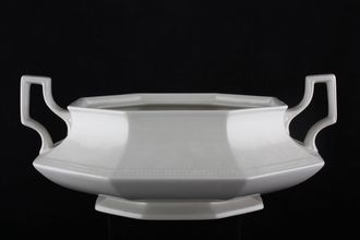 Johnson Brothers Heritage - White Vegetable Tureen Base Only