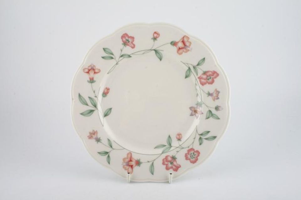 Johnson Brothers Richmond Hill Breakfast / Lunch Plate 8 7/8"