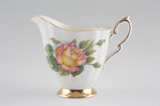 Royal Standard Harry Wheatcroft Roses - Peace Milk Jug Peace 1/2pt