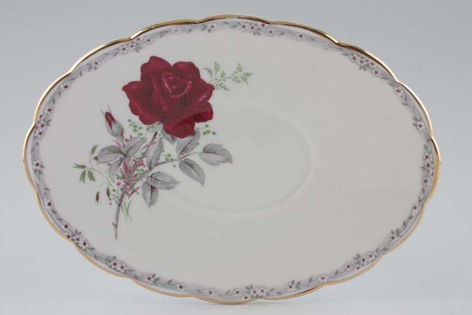 Royal Stafford Roses To Remember - Red Sauce Boat Stand Scalloped