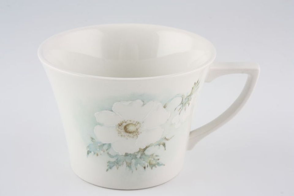 Portmeirion Seasons Collection - Flowers Teacup Anenome 3 7/8" x 2 7/8"