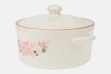 Boots Hedge Rose Casserole Dish + Lid Eared - Round 2 1/2pt thumb 3