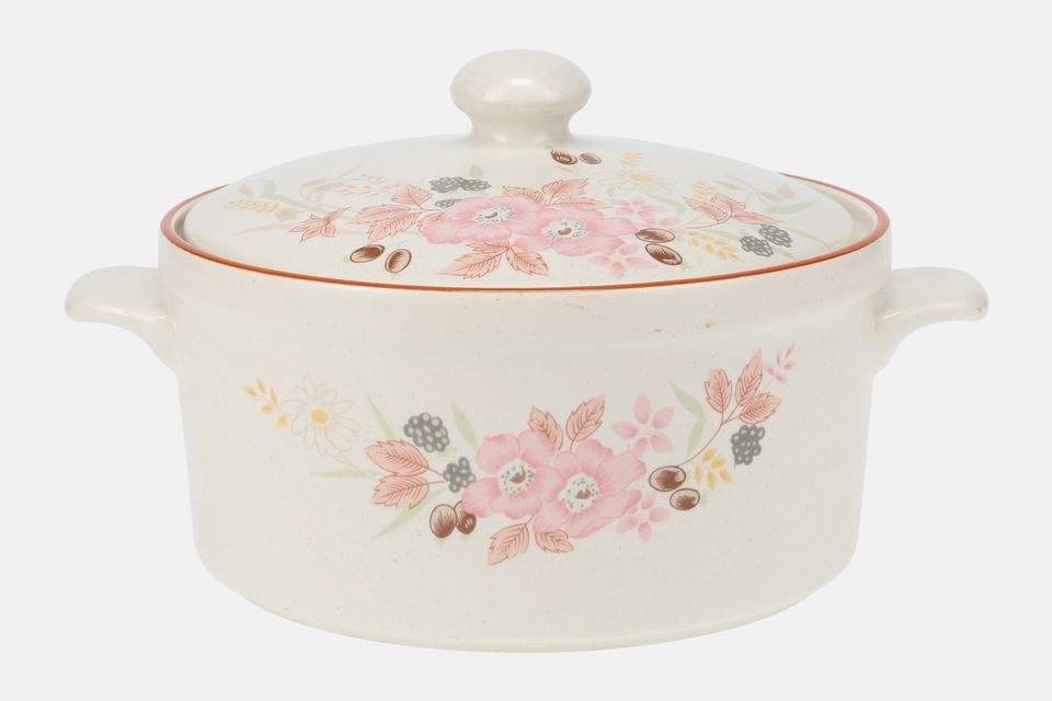 Boots Hedge Rose Casserole Dish + Lid Eared - Round 2 1/2pt