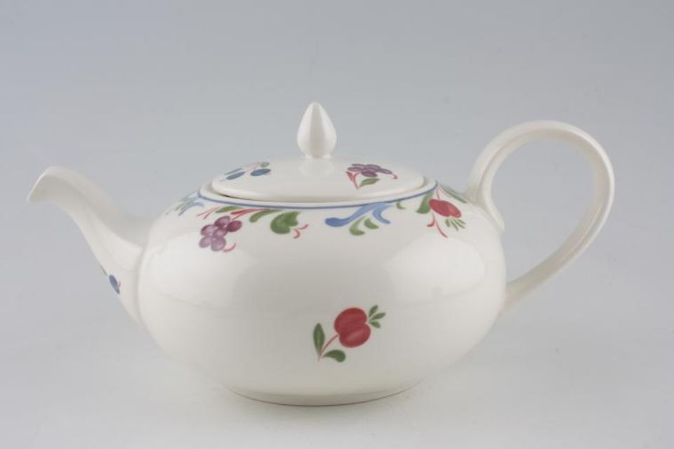 Poole Cranborne Teapot 1 3/4pt