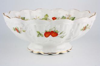 Queens Virginia Strawberry - Gold Edge - Embossed Footed Bowl 8 1/2"