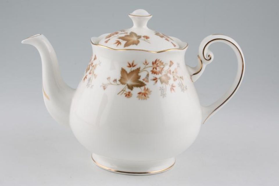 Colclough Avon - 8656 Teapot 1 1/2pt