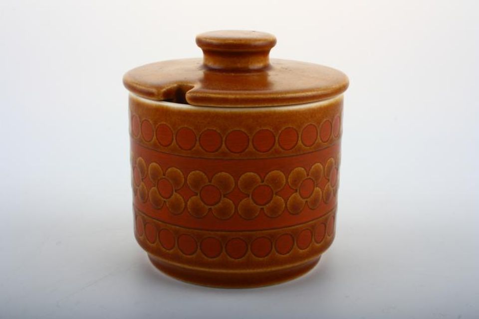 Hornsea Saffron Sugar Bowl - Lidded (Tea) 3" x 2 5/8"