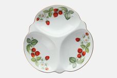 Royal Worcester Strawberries Trefoil Dish Divided into 3 9 1/2" thumb 2