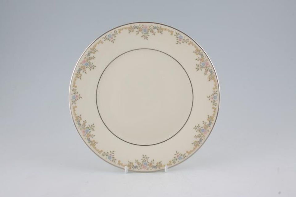 Royal Doulton Giselle - H5086 Salad / Dessert Plate 8"