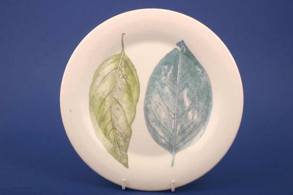 Portmeirion Seasons Collection - Leaves Salad/Dessert Plate 2 Leaves - white 8 5/8"