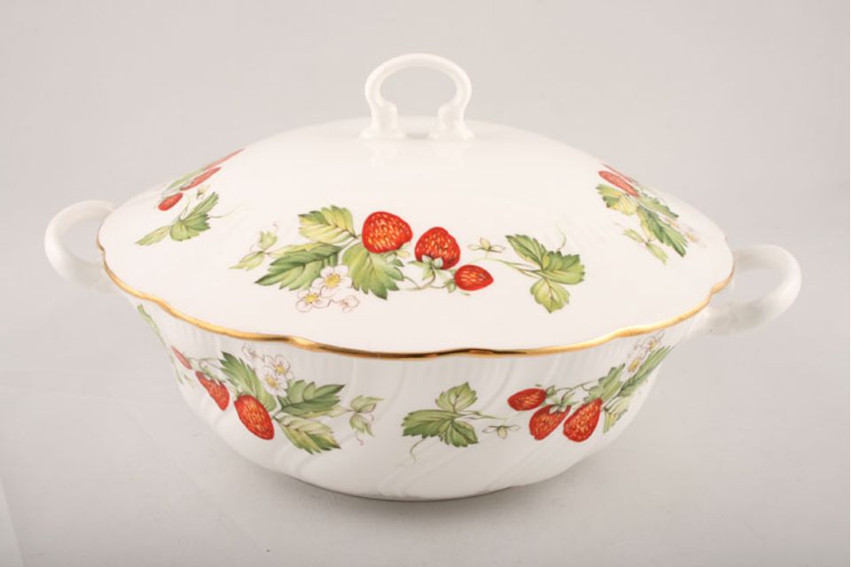 Queens Virginia Strawberry - Gold Edge - Swirl Embossed Vegetable Tureen with Lid
