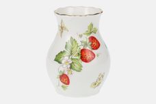 Queens Virginia Strawberry - Gold Edge - Plain Vase Scalloped Edge 3 1/4" thumb 1