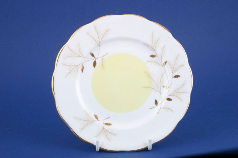 Royal Albert Montrose Tea / Side Plate 6 1/2"
