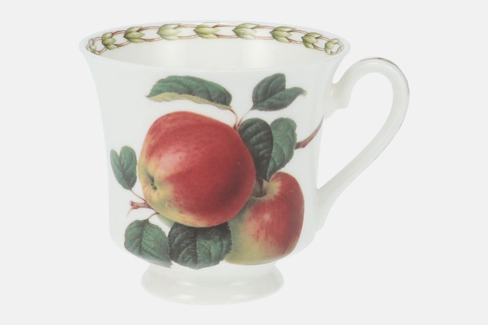 Queens Hookers Fruit Teacup Apple 3 1/2" x 3 1/4"