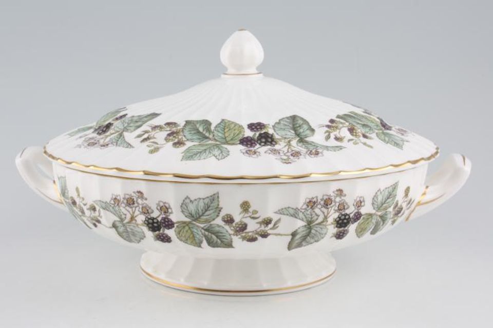 Royal Worcester Lavinia - White Vegetable Tureen with Lid