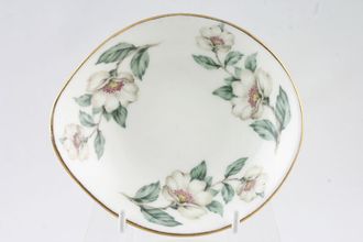 Crown Staffordshire Christmas Roses - Plain Edge Dish (Giftware) Oval scatter dish / Queensberry Tableware b/s 5" x 4 5/8"
