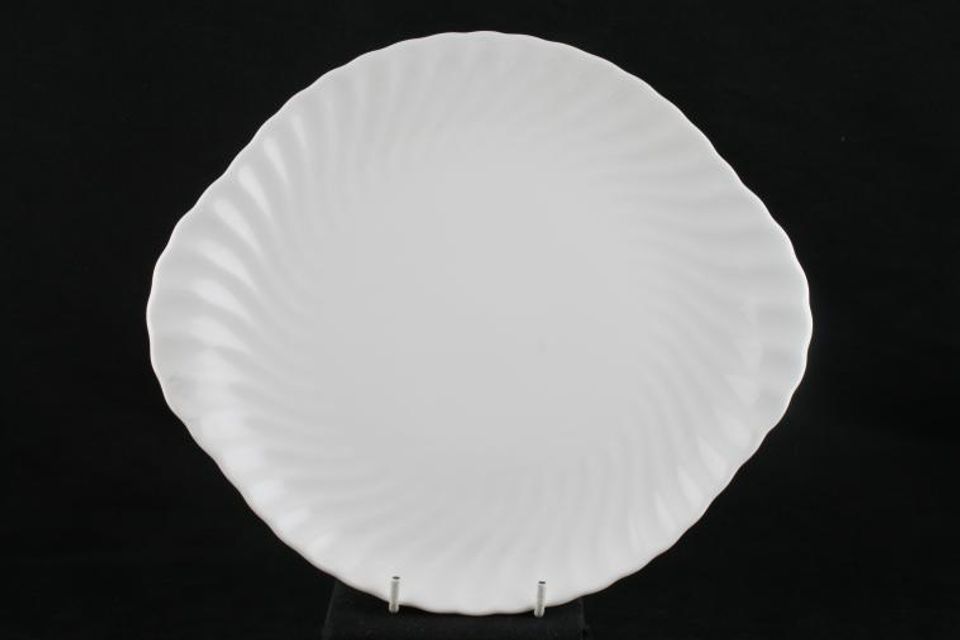 Minton White Fife Cake Plate Round - Eared - no well in centre 9 5/8"