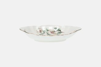 Crown Staffordshire Christmas Roses - Wavy Edge Dish (Giftware) Oval Scalloped 6 3/4" x 4 1/2"