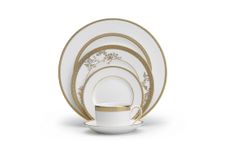 Vera Wang for Wedgwood Lace Gold Dinner Plate 27cm thumb 3