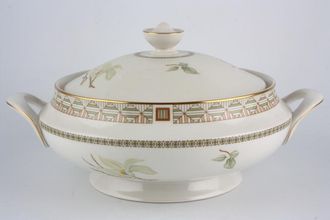 Royal Doulton White Nile - T.C.1122 Vegetable Tureen with Lid 2 handles, Footed