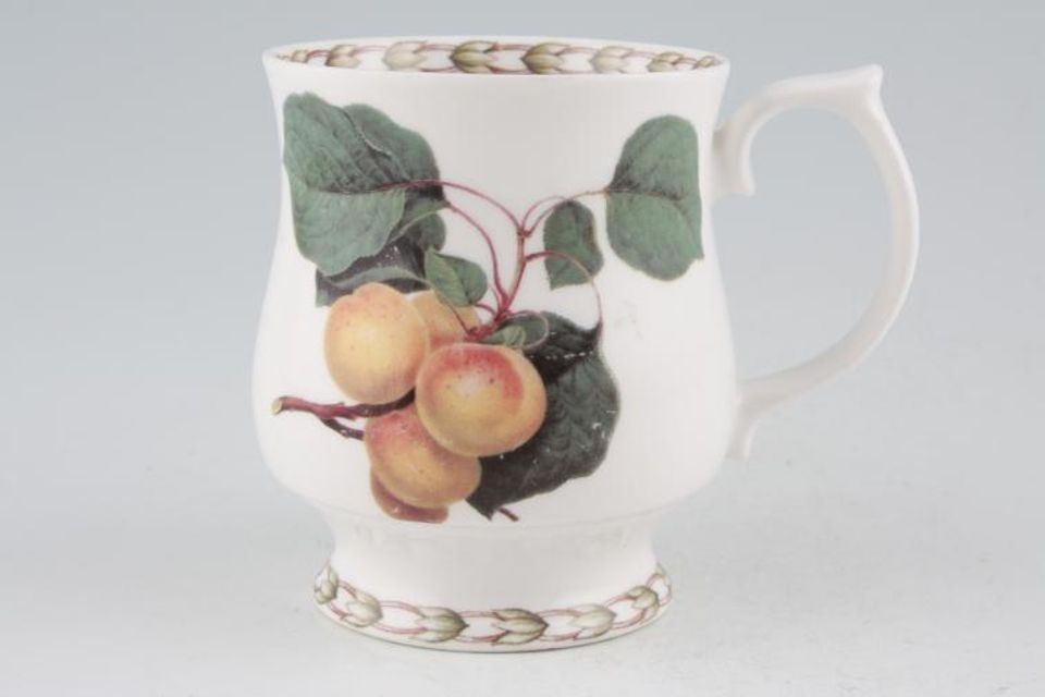 Queens Hookers Fruit Mug Apricot - Craftsman Shape 3 1/8" x 3 1/2"