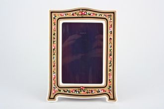 Sell Wedgwood Clio Photo Frame Bloomsbury 7 1/2" x 5 3/4"