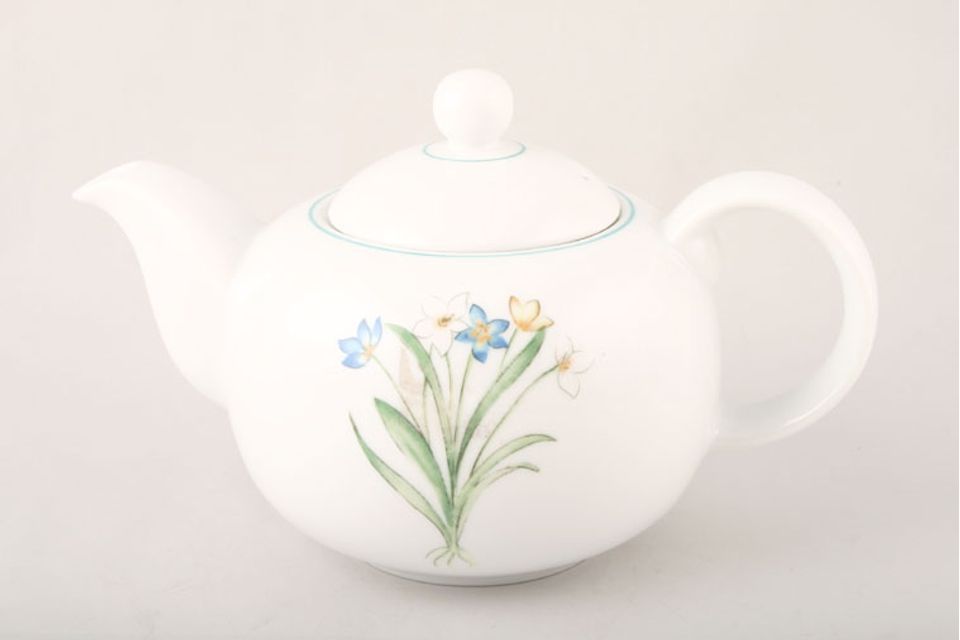 St. Andrews Foliage and Flowers Teapot 1 1/2pt