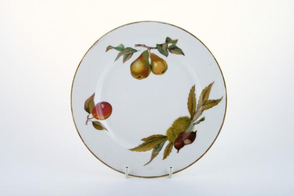 Royal Worcester Evesham - Gold Edge Salad/Dessert Plate Red plum, pears, chestnuts 8 1/4"