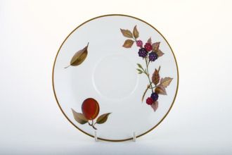 Royal Worcester Evesham - Gold Edge Soup Cup Saucer Same as breakfast cup saucer, Red Plum, Blackberries 6 1/2"