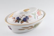 Royal Worcester Evesham - Gold Edge Casserole Dish + Lid Oval, no handles, Knob on lid with vent. 1pt thumb 2