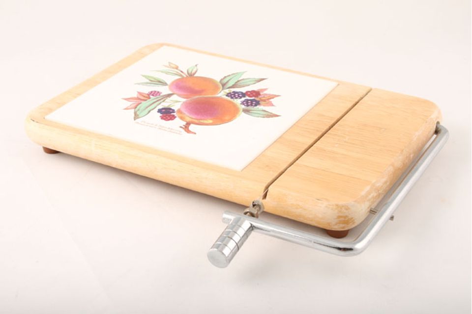 Royal Worcester Evesham - Gold Edge Cheese Board With wire