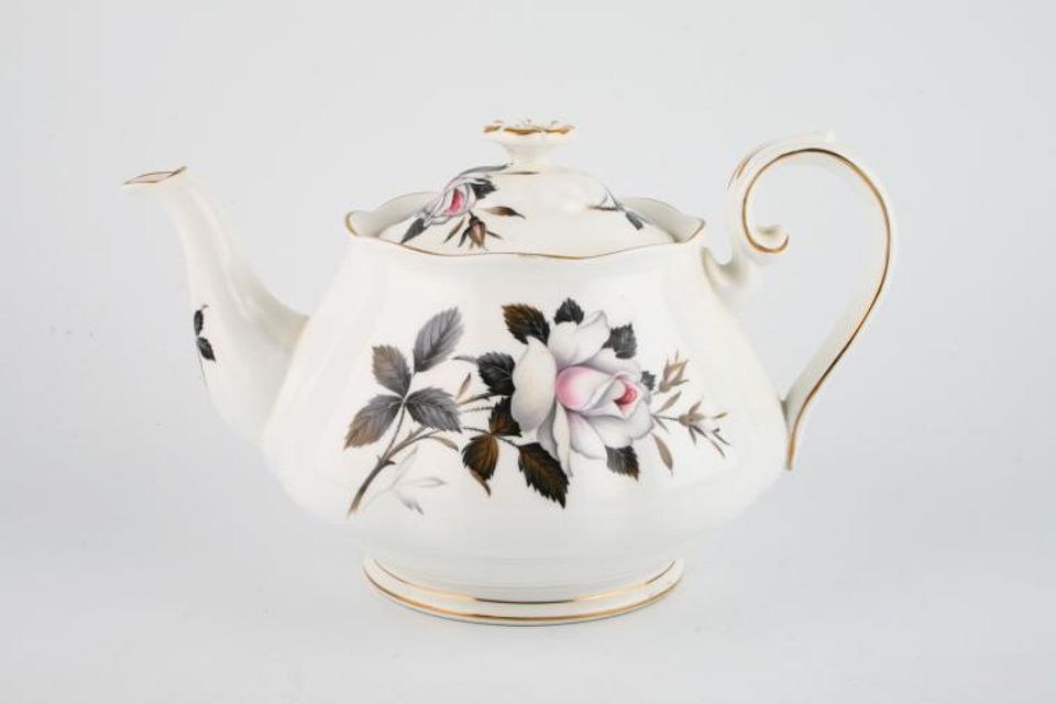 Royal Albert Queens Messenger Teapot 1 1/4pt