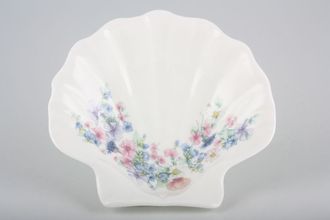 Sell Wedgwood Angela - Fluted Edge Tray (Giftware) Shell Tray 5 3/4"