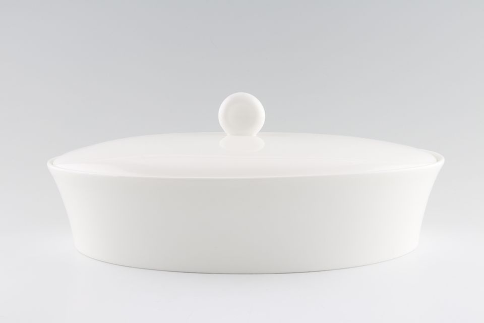 Royal Doulton Fusion - White Vegetable Tureen with Lid