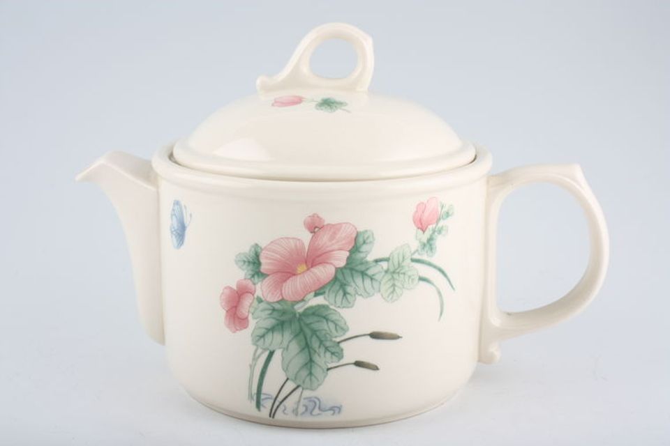 Wedgwood Camellia Teapot 1 1/2pt