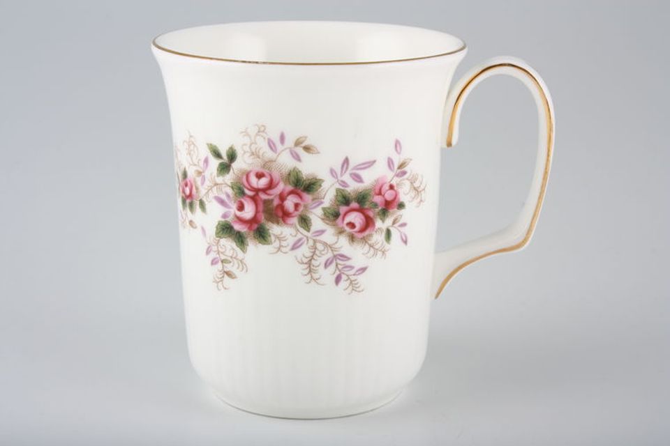 Royal Albert Lavender Rose Mug 3 3/8" x 3 3/4"