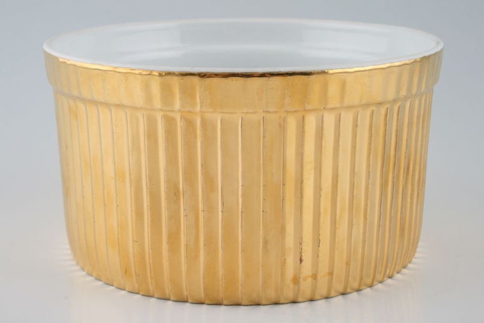 Royal Worcester Gold Lustre - Fluted Soufflé Dish Shape 46, Size 2 6"