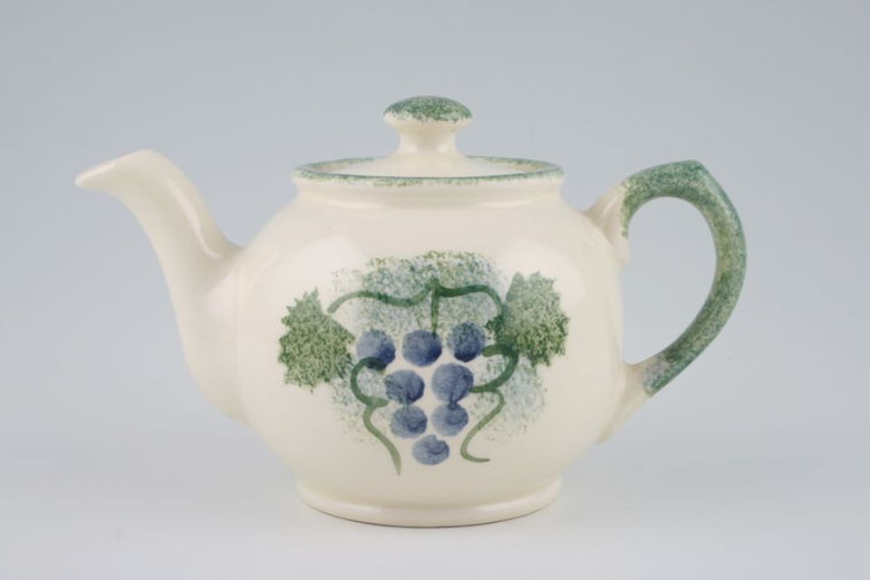 Poole Vineyard Teapot 3/4pt