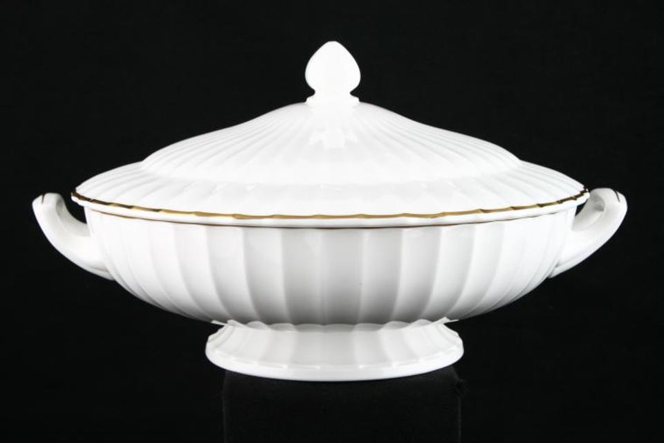 Royal Worcester Warmstry - Gold Edge Vegetable Tureen with Lid