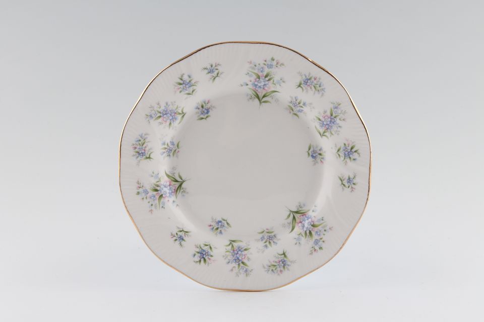 Queens Forget - Me - Not Tea / Side Plate 6 1/2"