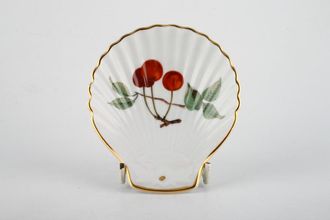 Royal Worcester Evesham - Gold Edge Dish (Giftware) Individual Scallop Shell / Shallow - Cherries 4 3/4"