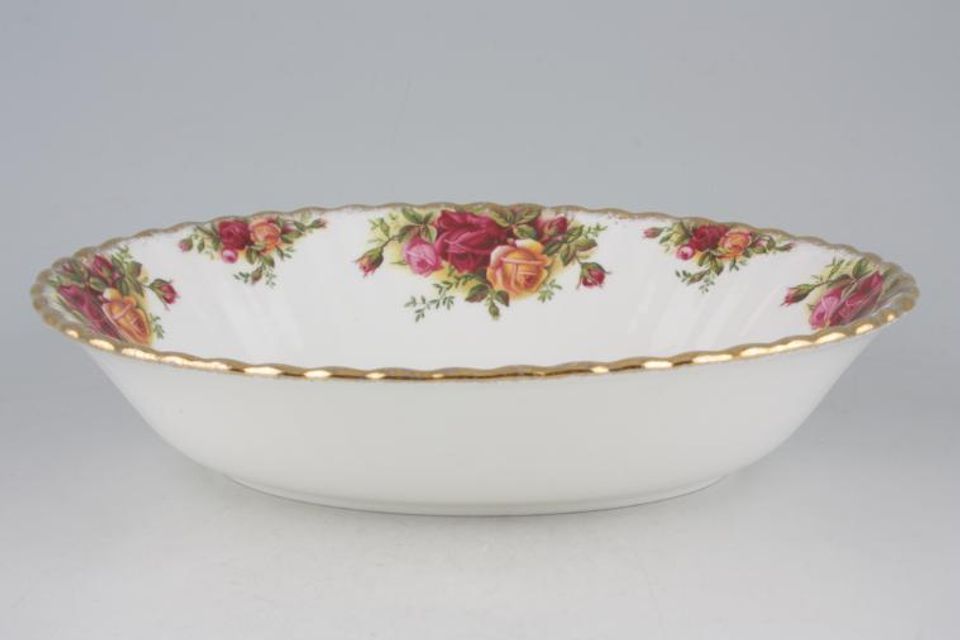 Royal Albert Old Country Roses - Made in England Vegetable Dish (Open) Oval 9"