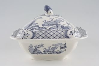 Furnivals Old Chelsea - Blue Vegetable Tureen with Lid square - footed - Flower pattern inside 2pt